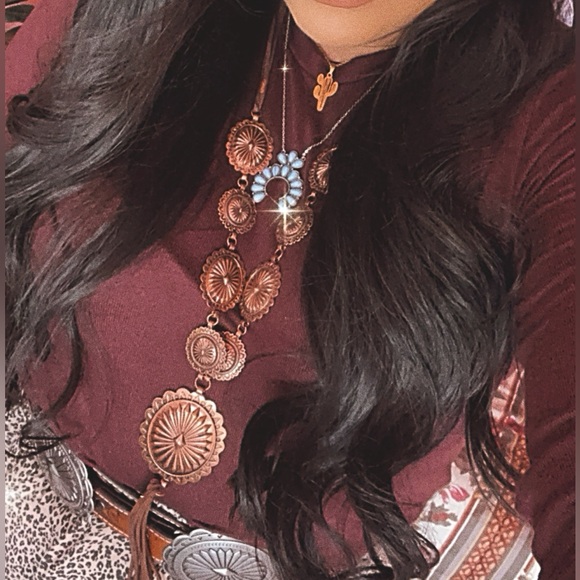 WESTERN TASSEL CONCHO NECKLACE - Picture 3 of 3